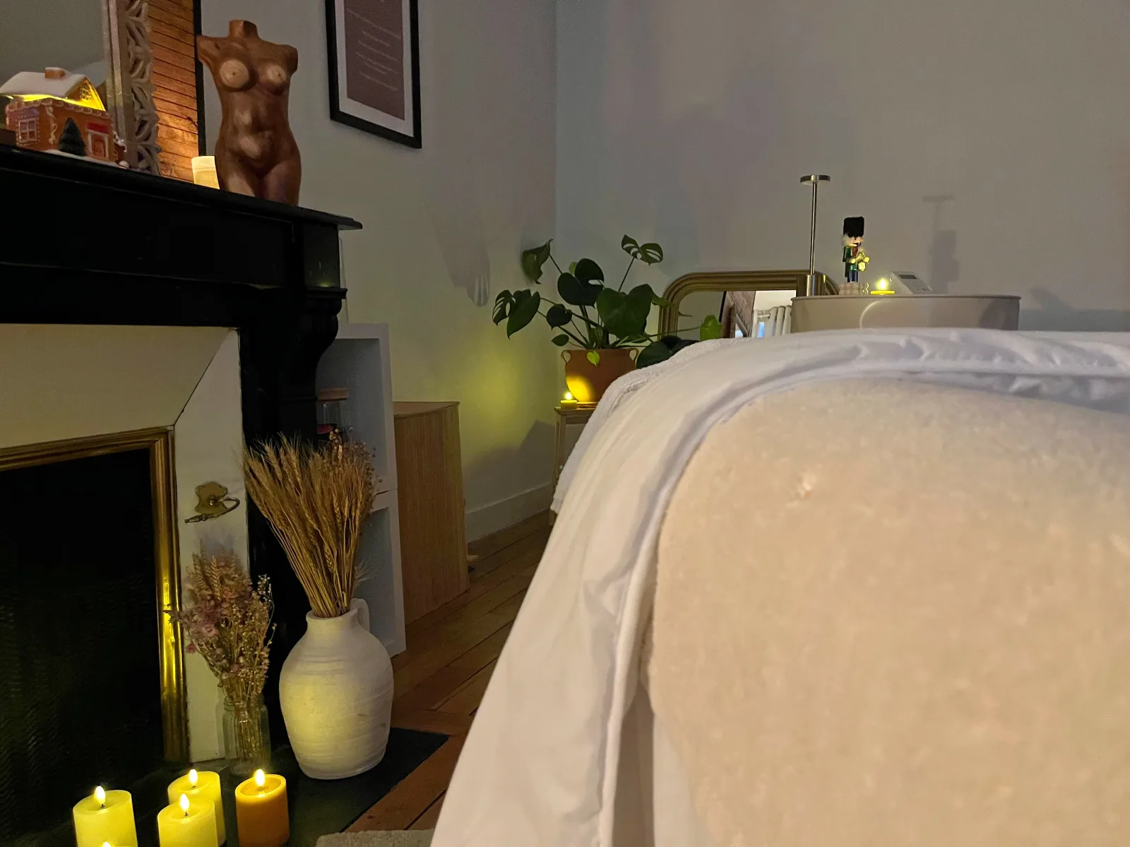 Chloé D Massages - Institut de beauté Saint-Jean-le-Blanc - Chloé D Massages - Photo Galerie - OneBooking