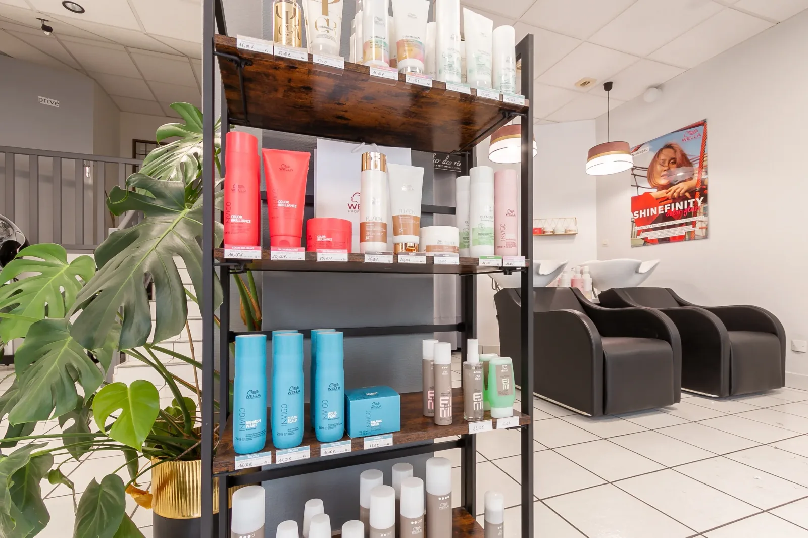 Nuances Coiffure - Coiffure Joué-lès-Tours - Nuances Coiffure - Photo Galerie - OneBooking