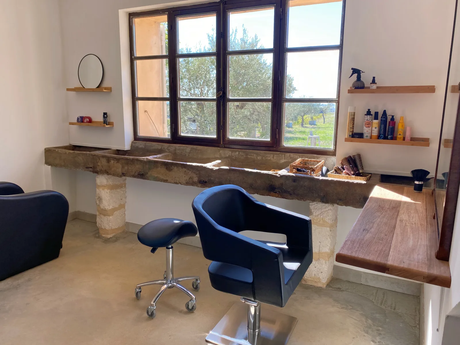 Bolémia - Coiffure Vauvert - Bolémia - Photo Galerie - OneBooking