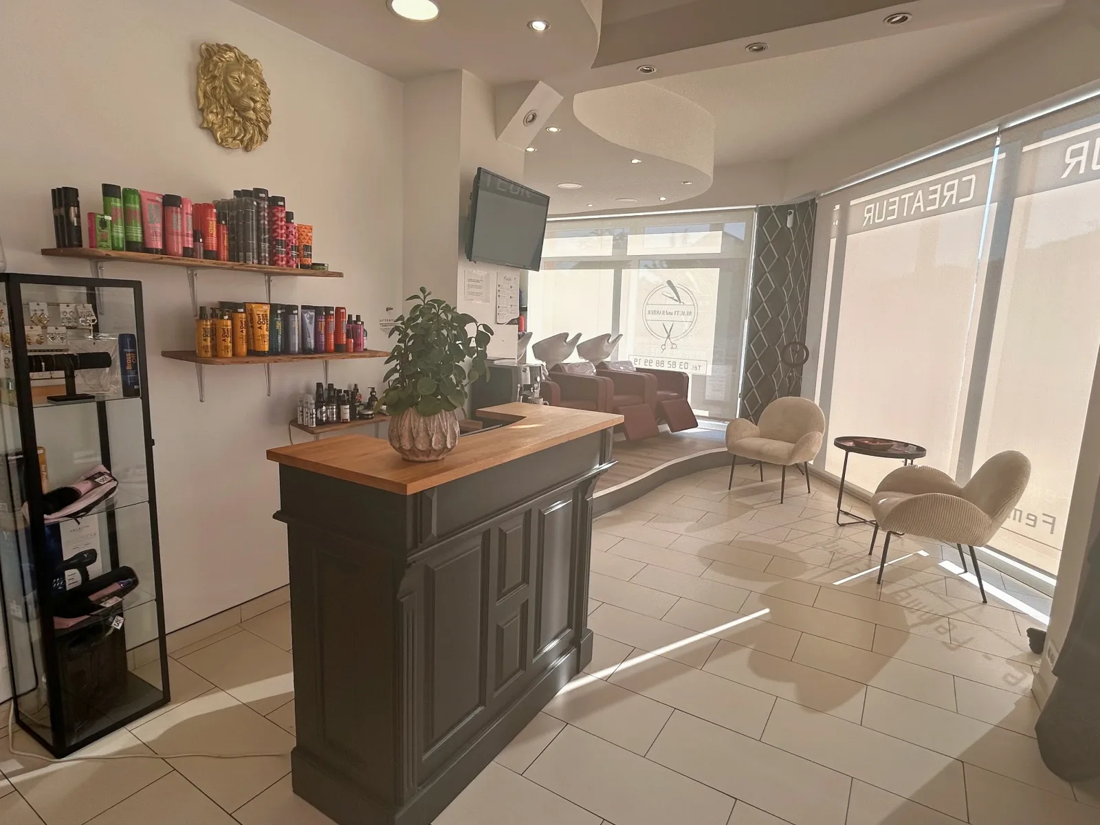 L’artiste by Amandine - Coiffure Florange - L’artiste by Amandine - Photo Galerie - OneBooking