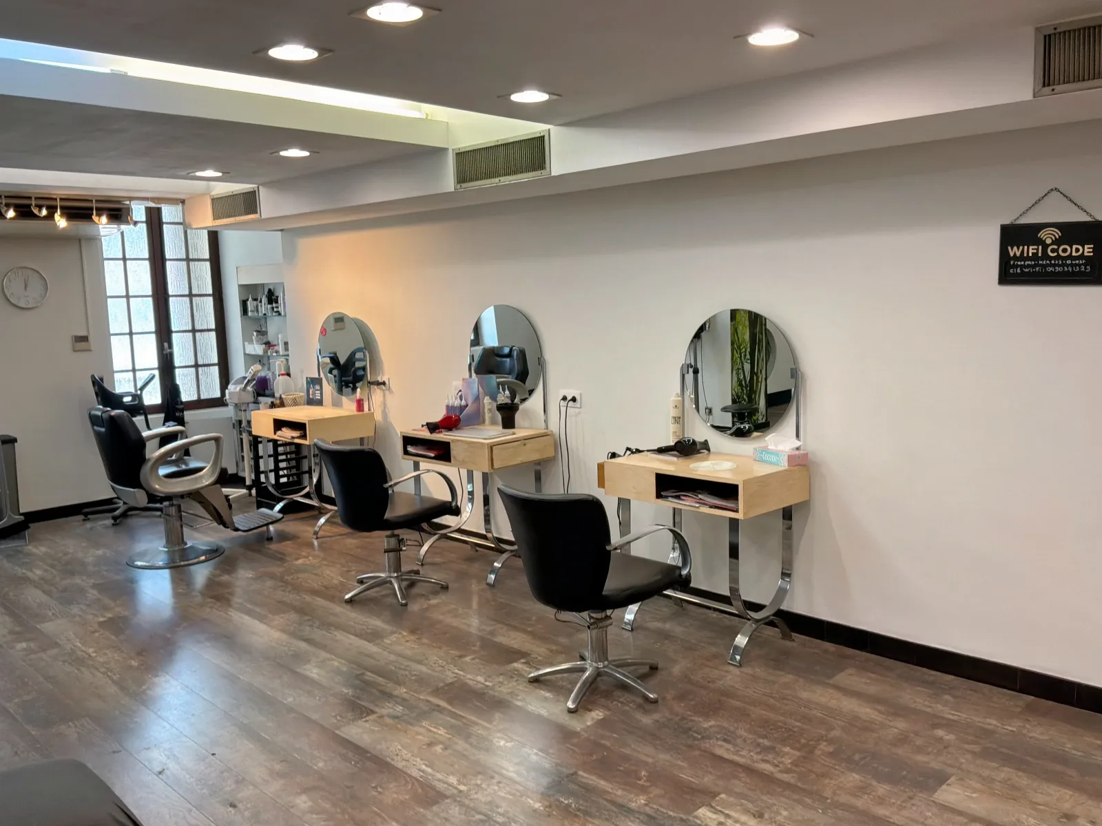 L’atelier d’Alice - Coiffure Orange - L’atelier d’Alice - Photo Galerie - OneBooking