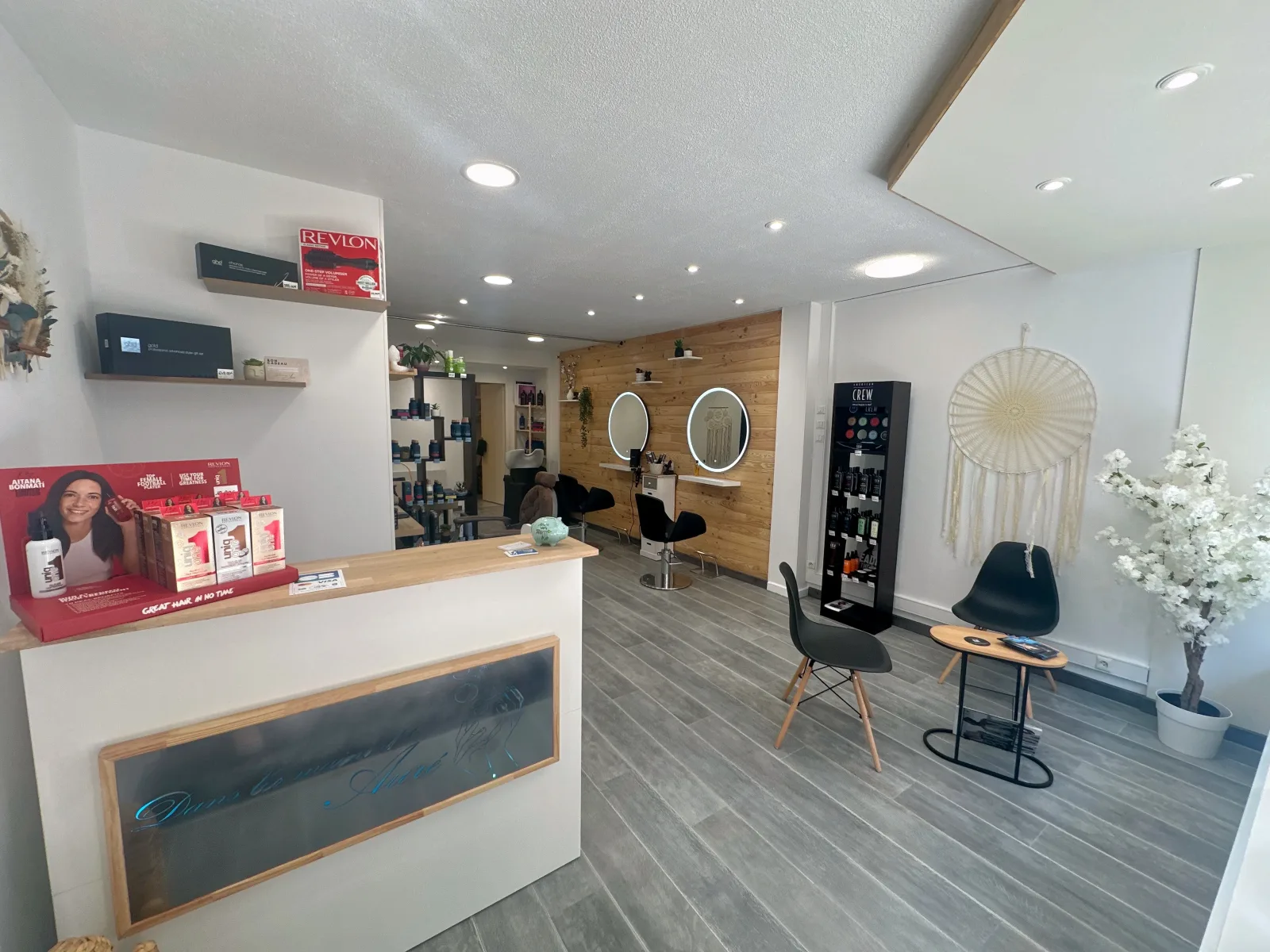 Dans les mains d'Auré - Coiffure Lannemezan - Dans les mains d'Auré - Photo Galerie - OneBooking
