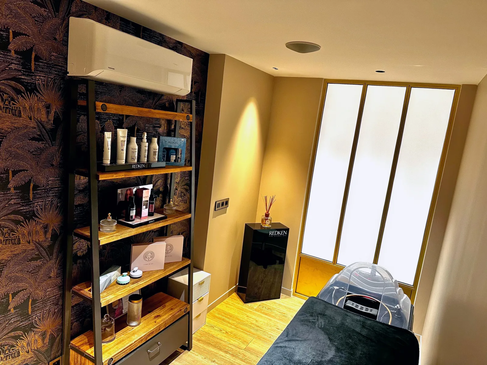 Le 24 coiffeur expert - Coiffure Bouaye - Le 24 coiffeur expert - Photo Galerie - OneBooking