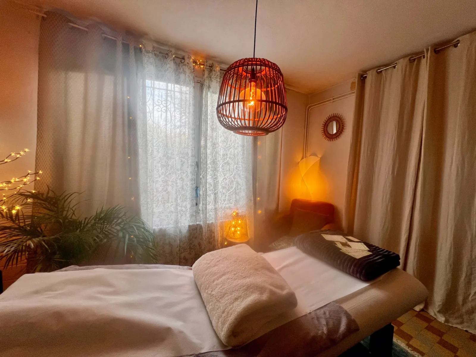 Dermotop By Caroline - Soins Esthétique & Énergétique - Massage La Seyne-sur-Mer - Dermotop By Caroline - Soins Esthétique & Énergétique - Photo Galerie - OneBooking