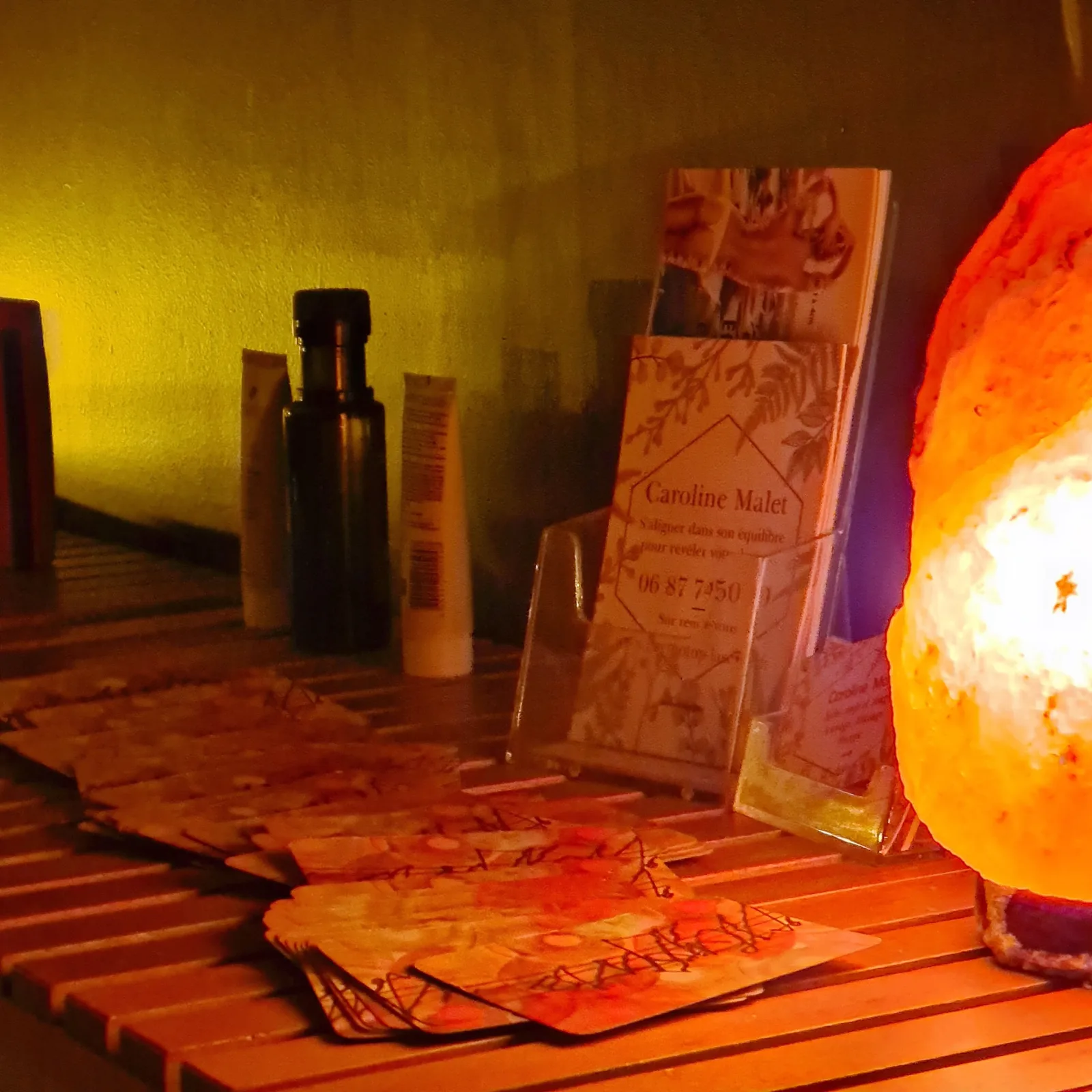 Dermotop By Caroline - Soins Esthétique & Énergétique - Massage La Seyne-sur-Mer - Dermotop By Caroline - Soins Esthétique & Énergétique - Photo Galerie - OneBooking