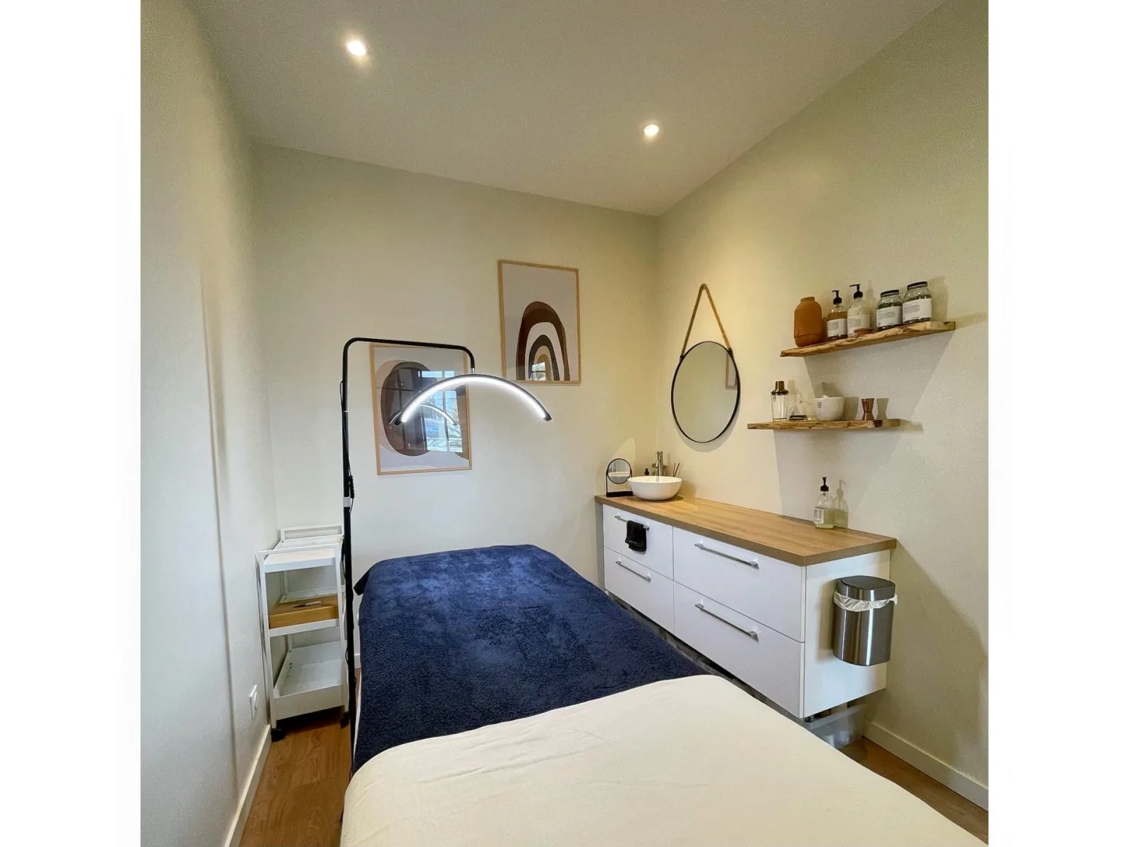 My Brow & My Way - Onglerie La Rochelle - My Brow & My Way - Photo Galerie - OneBooking