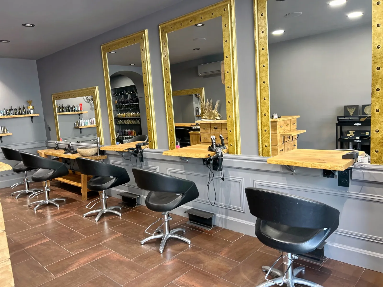 Art Et Couleurs - Coiffure Vichy - Art Et Couleurs - Photo Galerie - OneBooking
