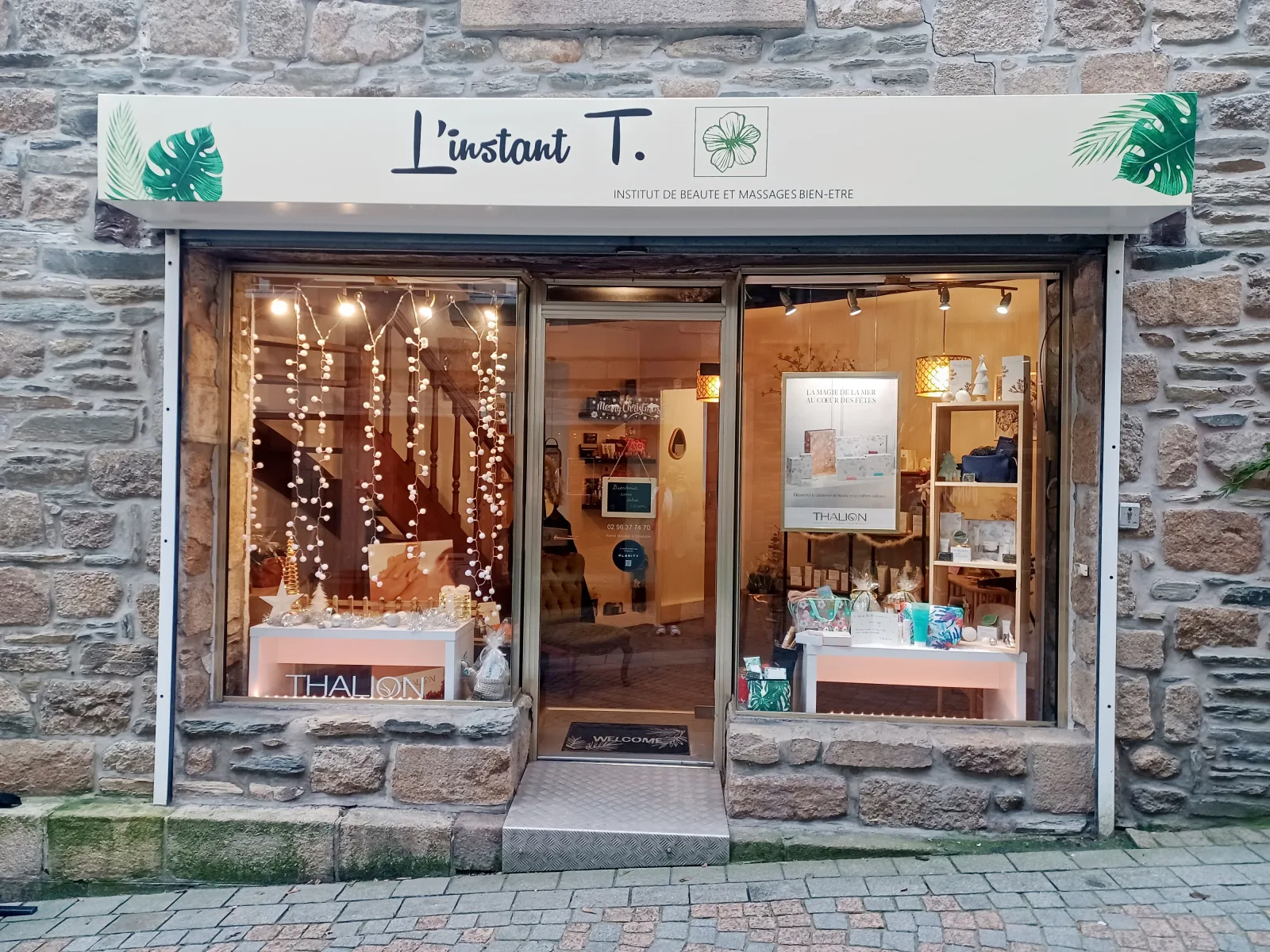 L’instant T - Onglerie Lannion - L’instant T - Photo Galerie - OneBooking