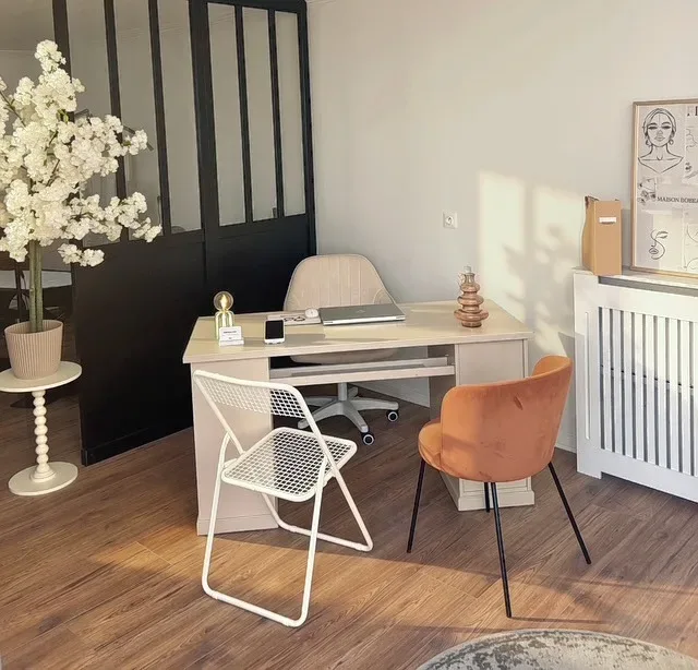 Maison bobeau & fifille - Onglerie Villefranche-sur-Saône - Maison bobeau & fifille - Photo Galerie - OneBooking
