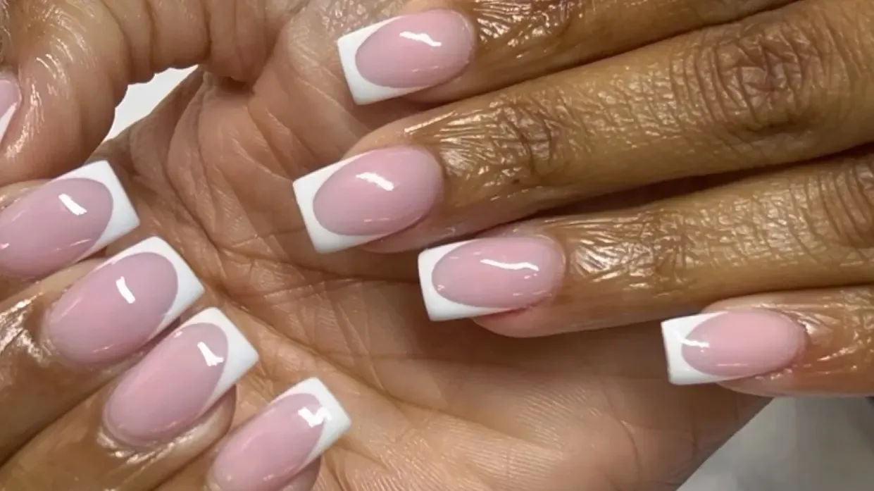 Fab’Nails - Coiffure Melun - Fab’Nails - Photo Galerie - OneBooking