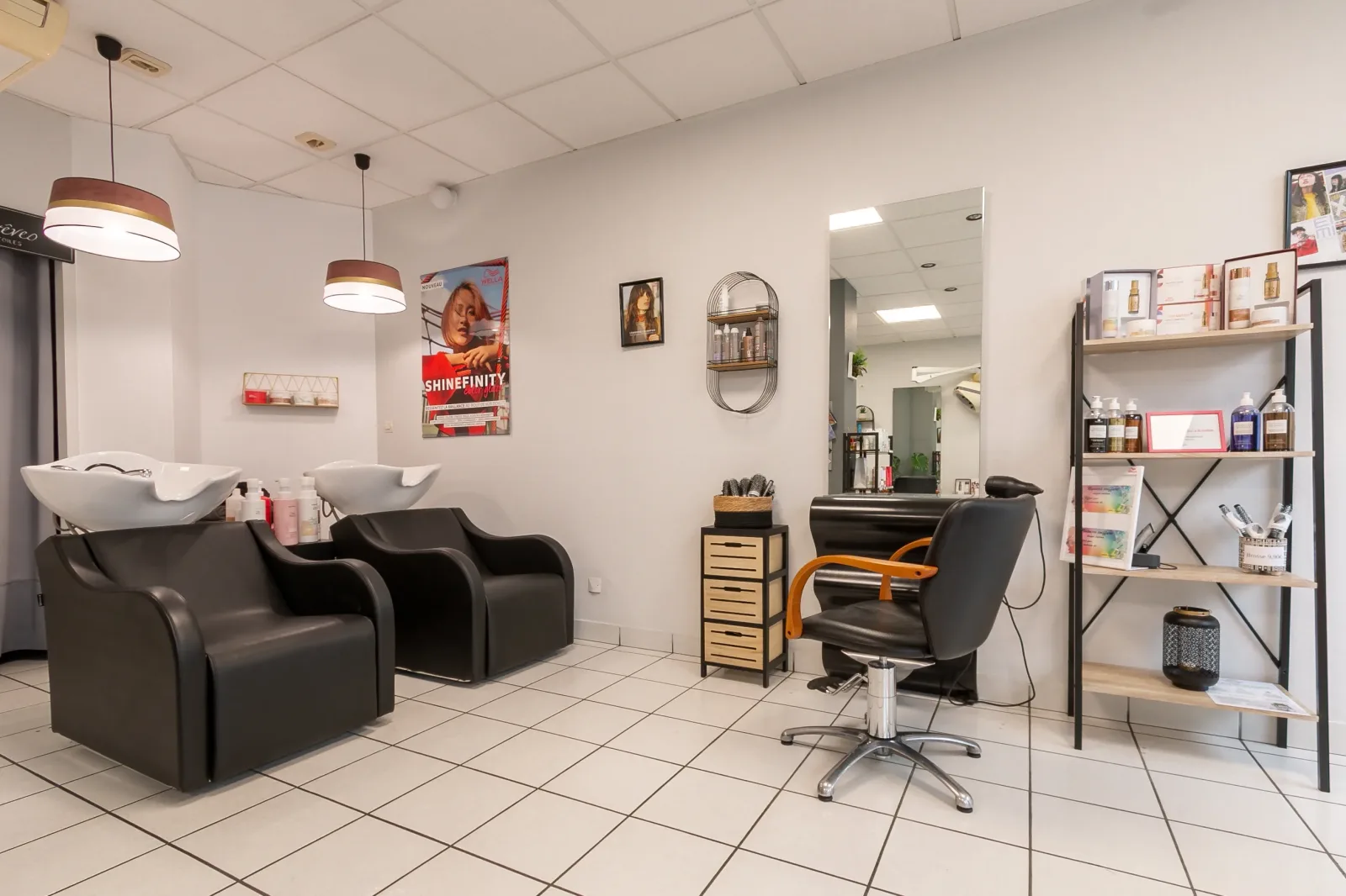 Nuances Coiffure - Coiffure Joué-lès-Tours - Nuances Coiffure - Photo Galerie - OneBooking
