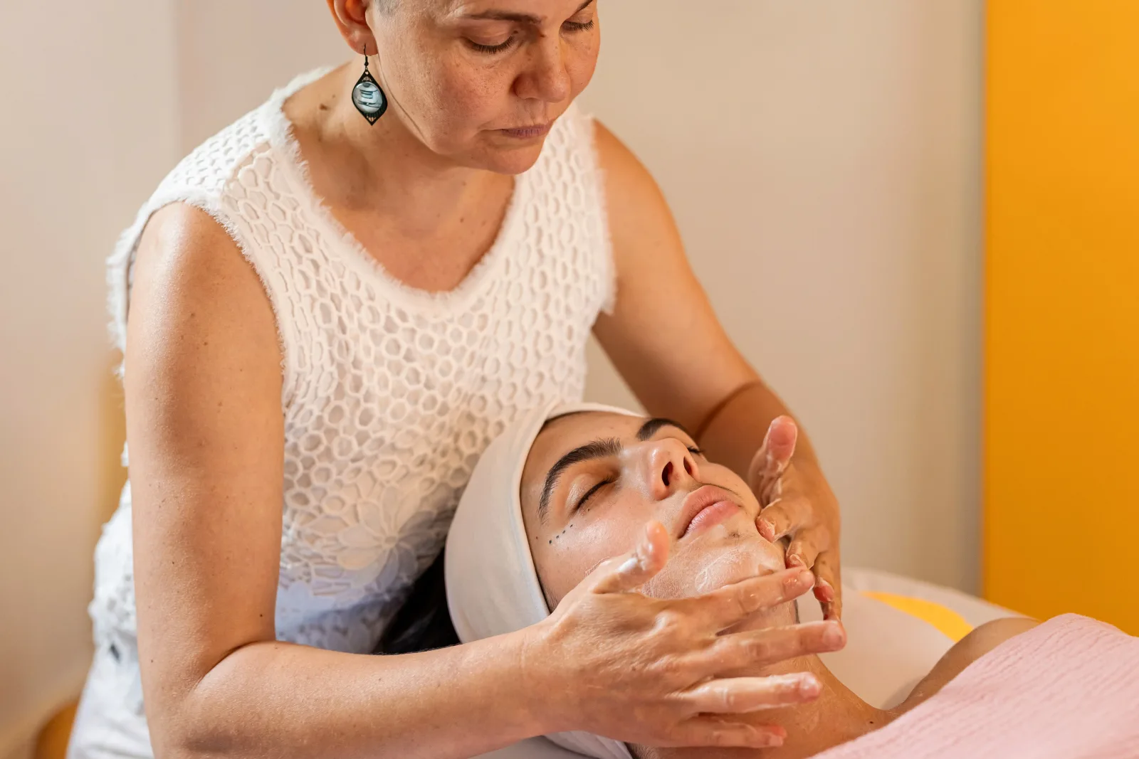 Kalmijenn - Institut de beauté Lannion - Kalmijenn - Photo Galerie - OneBooking