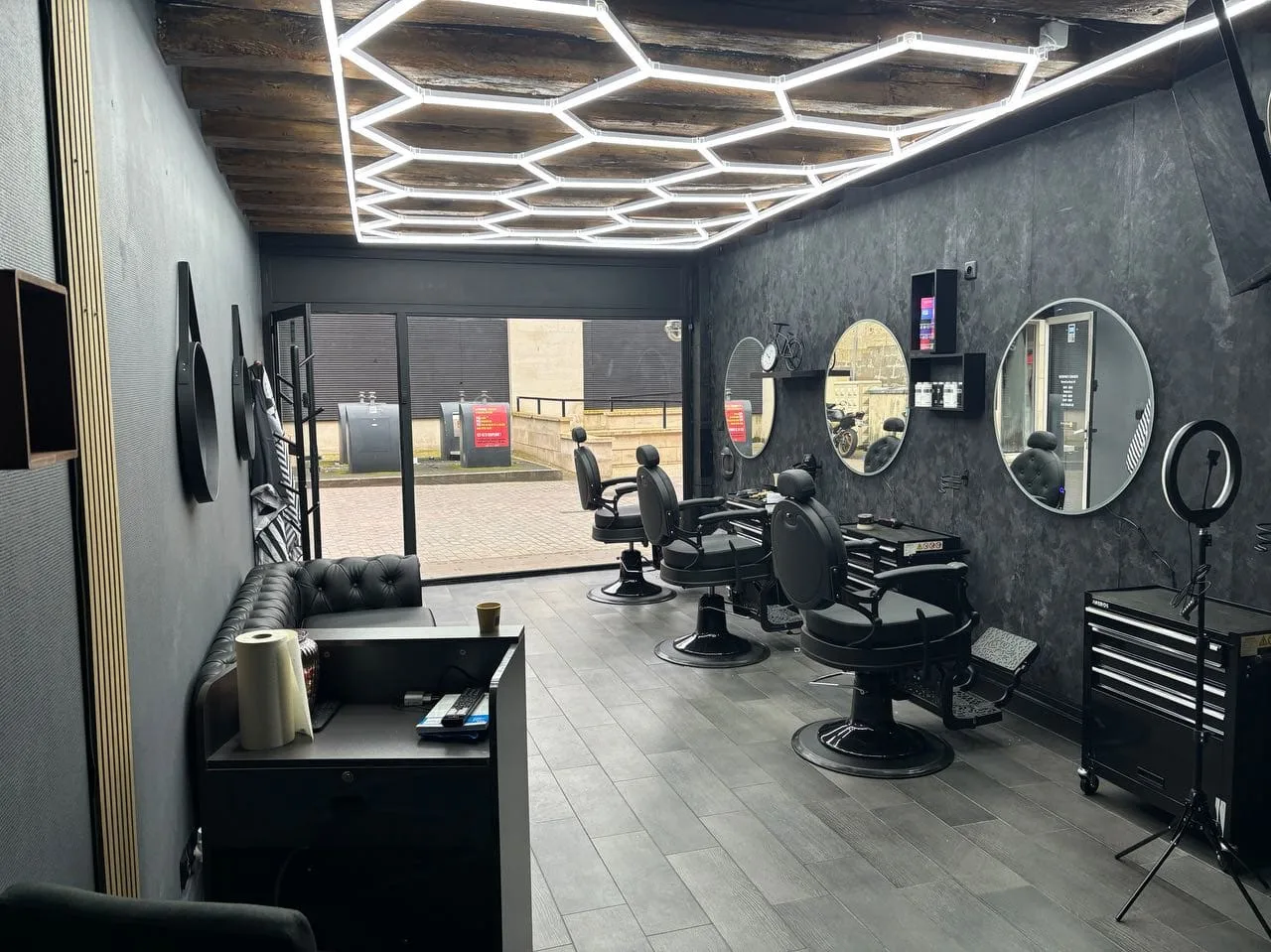 Barber 216 - Coiffure Saumur - Barber 216 - Photo Galerie - OneBooking