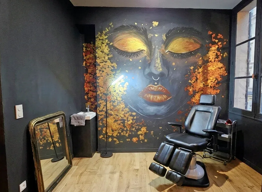 Le colibri fait son nid - piercing - Sourcils & cils Saumur - Le colibri fait son nid - piercing - Photo Galerie - OneBooking