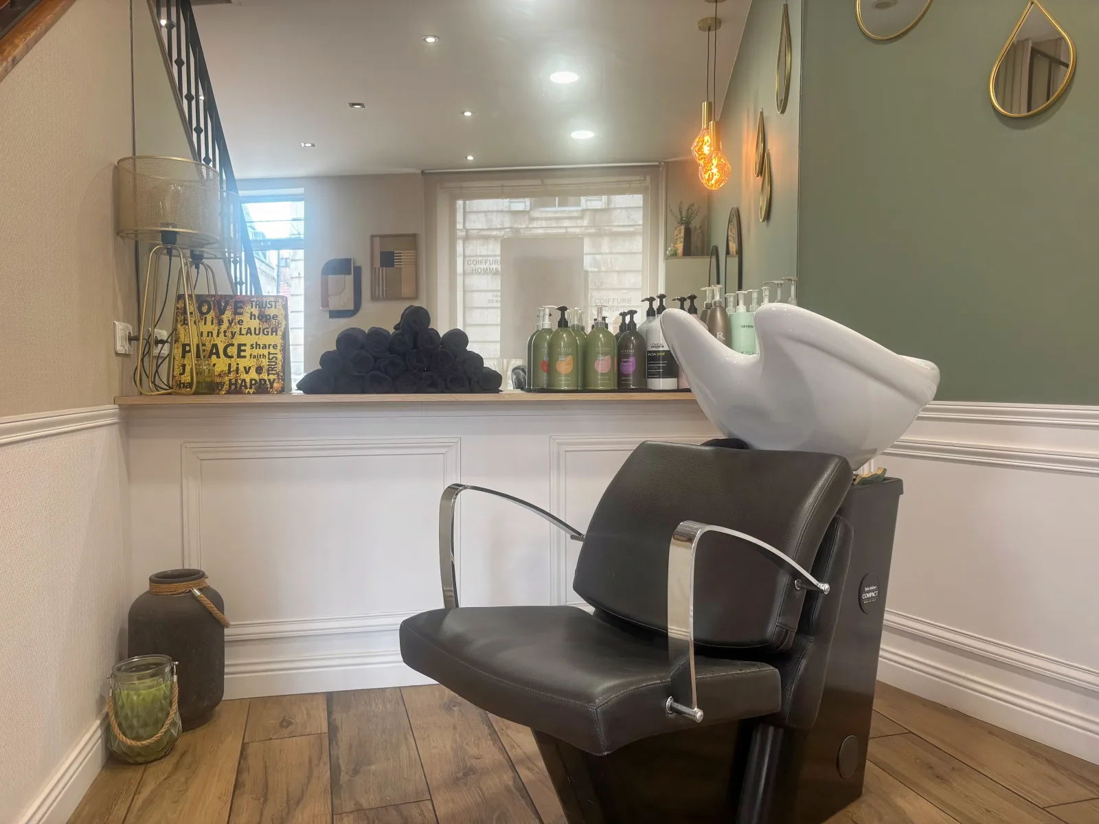 Revelation Coiffure - Coiffure Cosne-Cours-sur-Loire - Revelation Coiffure - Photo Galerie - OneBooking
