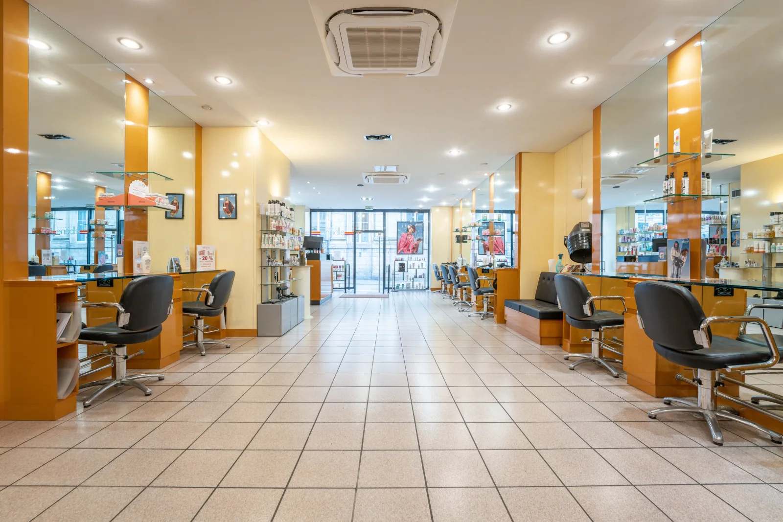 Camille Albane - Arras - Coiffure Arras - Camille Albane - Arras - Photo Galerie - OneBooking