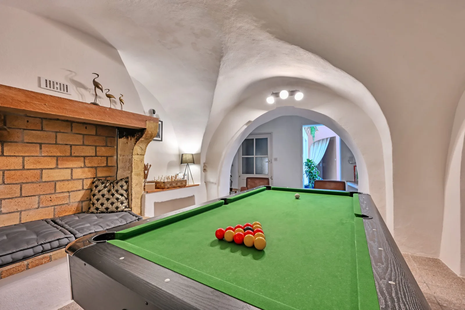 La Vermeillade Suites & SPAs - Massage Congénies - La Vermeillade Suites & SPAs - Photo Galerie - OneBooking