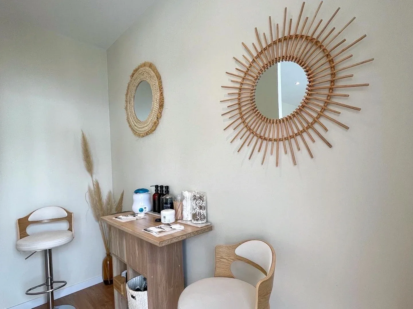 My Brow & My Way - Onglerie La Rochelle - My Brow & My Way - Photo Galerie - OneBooking