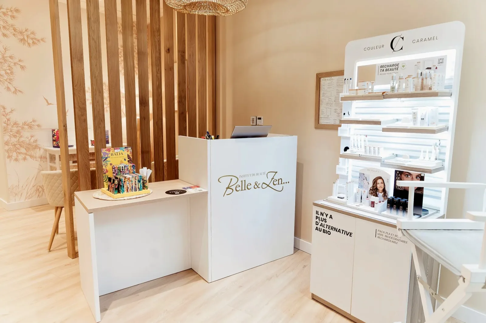 Belle & Zen - Onglerie Saint-Georges-sur-Loire - Belle & Zen - Photo Galerie - OneBooking
