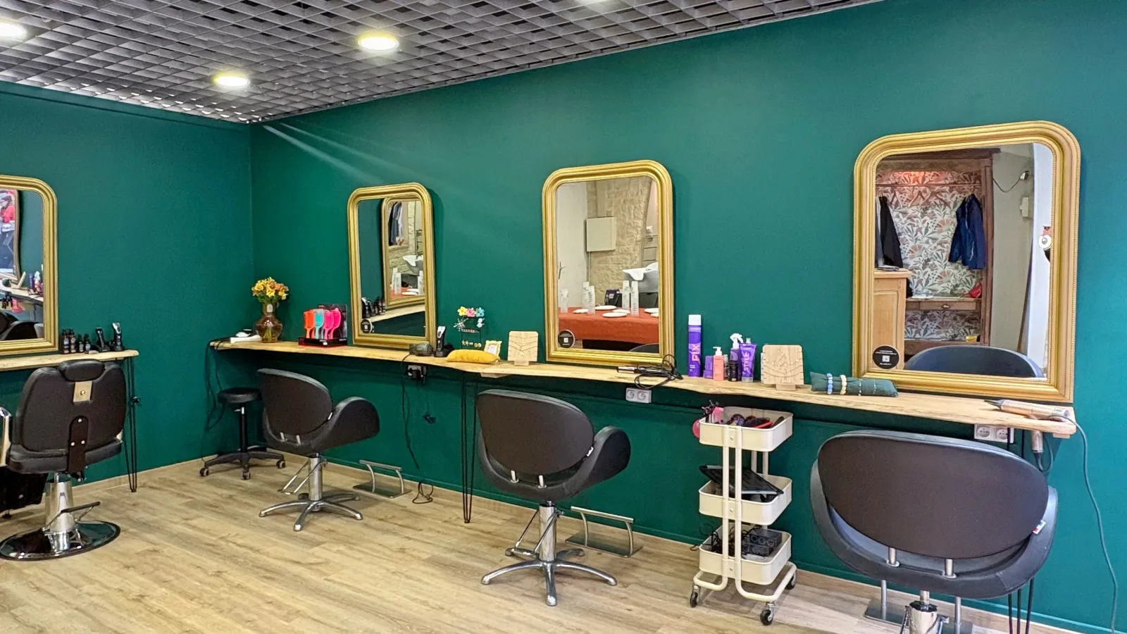 Inter Coif - Coiffure Lisieux - Inter Coif - Photo Galerie - OneBooking