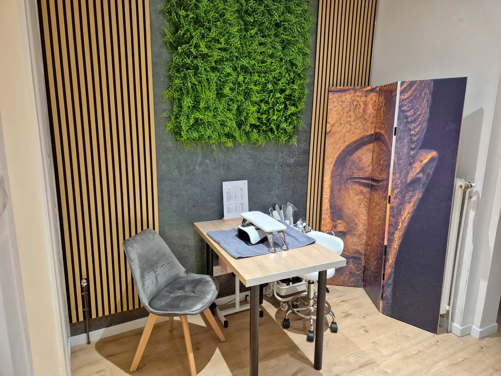 Oceane Fish Massage - Onglerie Schiltigheim - Oceane Fish Massage - Photo Galerie - OneBooking