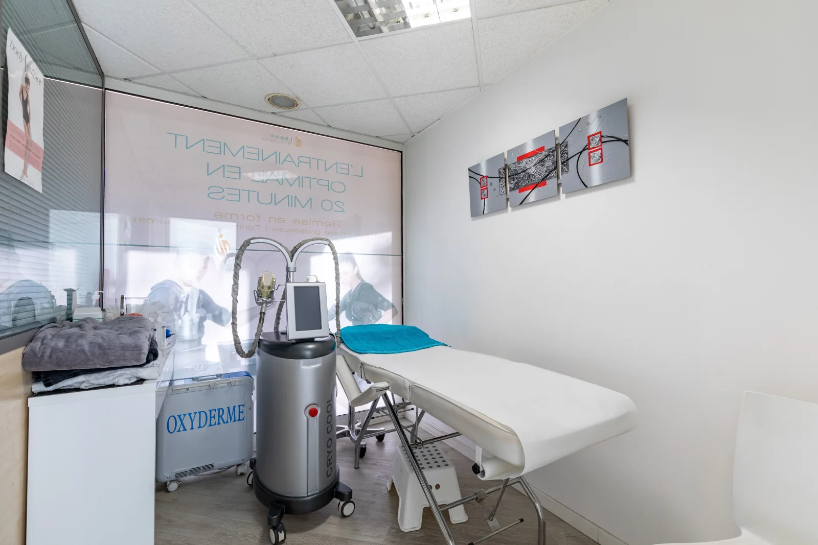 Unique Wellness - Centre d'Amincissement, Tonification et Anti-Âge - Bien-être Orange - Unique Wellness - Centre d'Amincissement, Tonification et Anti-Âge - Photo Galerie - OneBooking