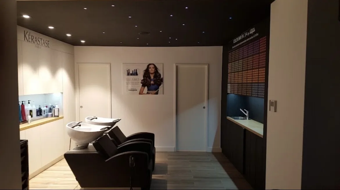 BERENICE WANDRES COIFFURE - Coiffure Saint-Avold - BERENICE WANDRES COIFFURE - Photo Galerie - OneBooking