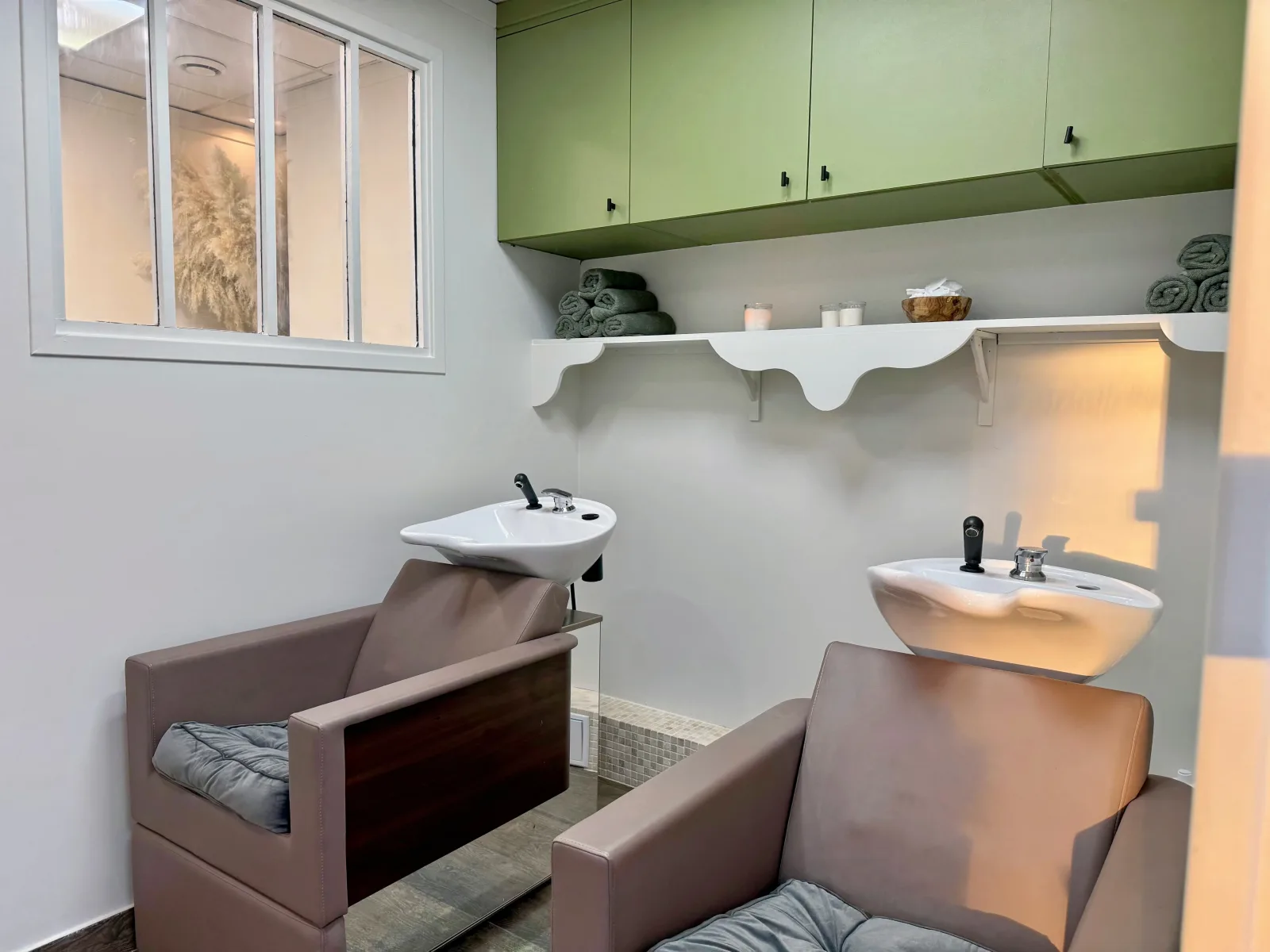 Esthetika - Onglerie Boulogne-Billancourt - Esthetika - Photo Galerie - OneBooking