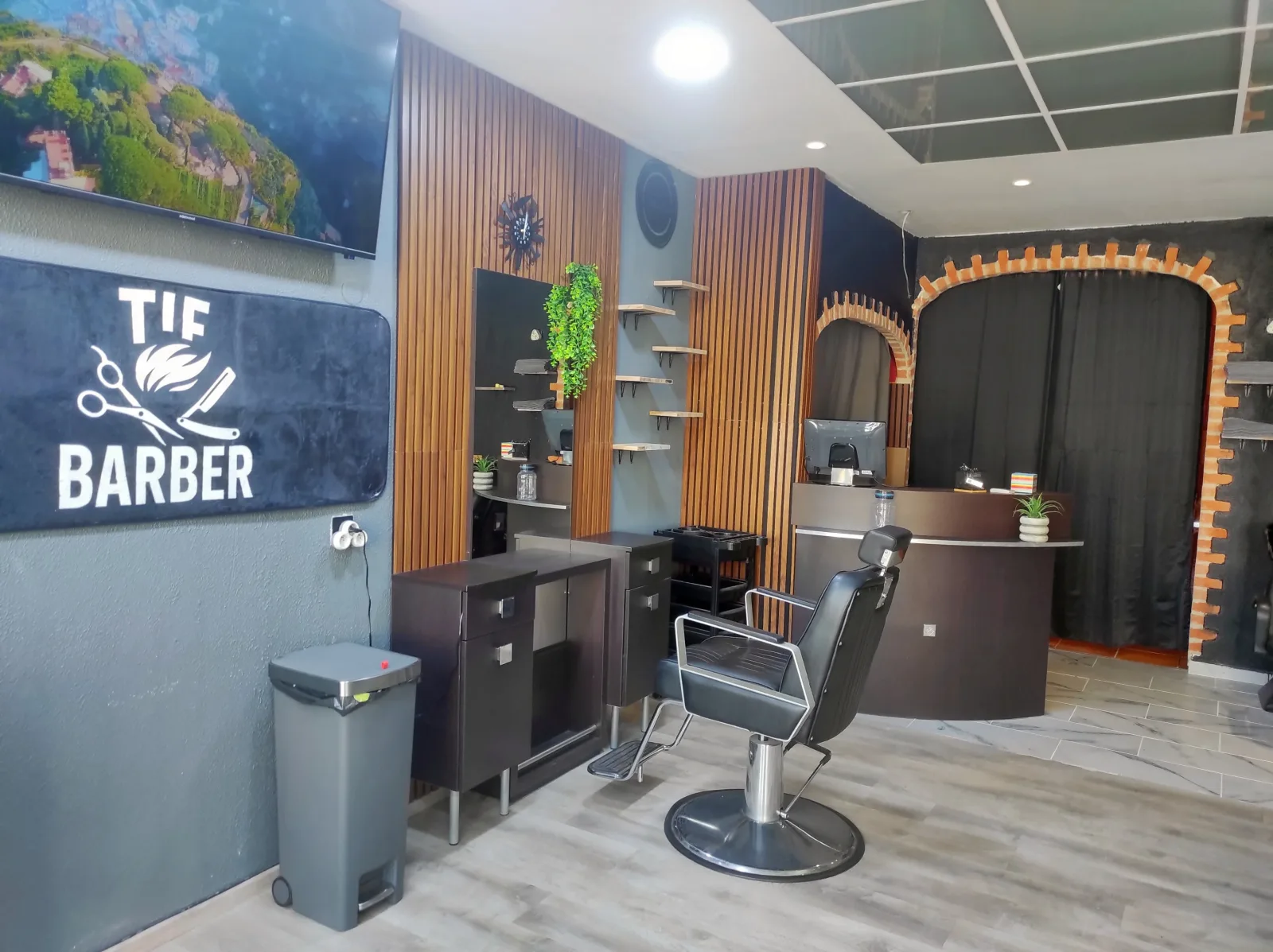 Tif Barber 64 - Coiffure Oloron-Sainte-Marie - Tif Barber 64 - Photo Galerie - OneBooking