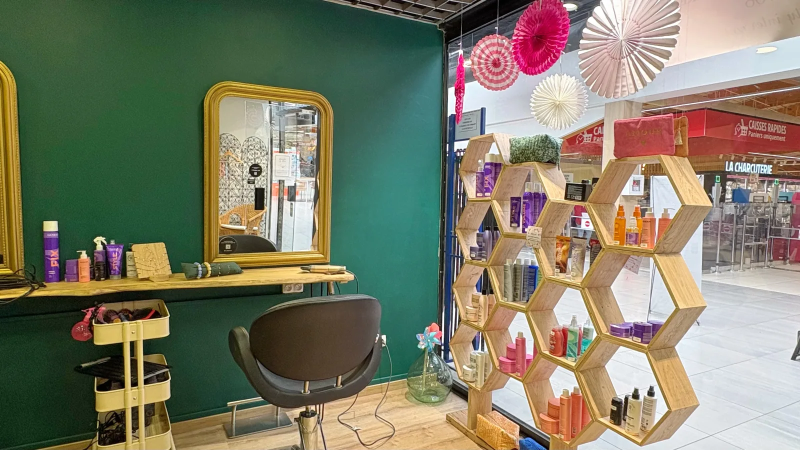 Inter Coif - Coiffure Lisieux - Inter Coif - Photo Galerie - OneBooking
