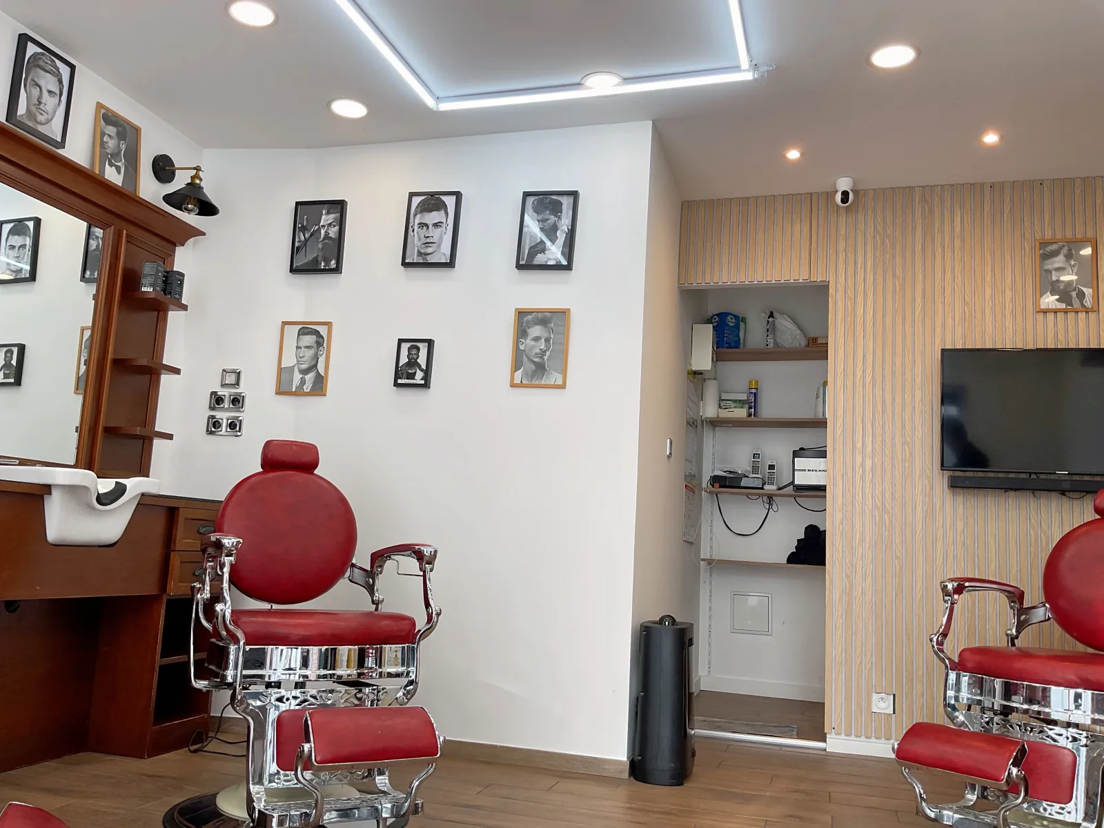Ousmane Barber - Coiffure La Rochelle - Ousmane Barber - Photo Galerie - OneBooking