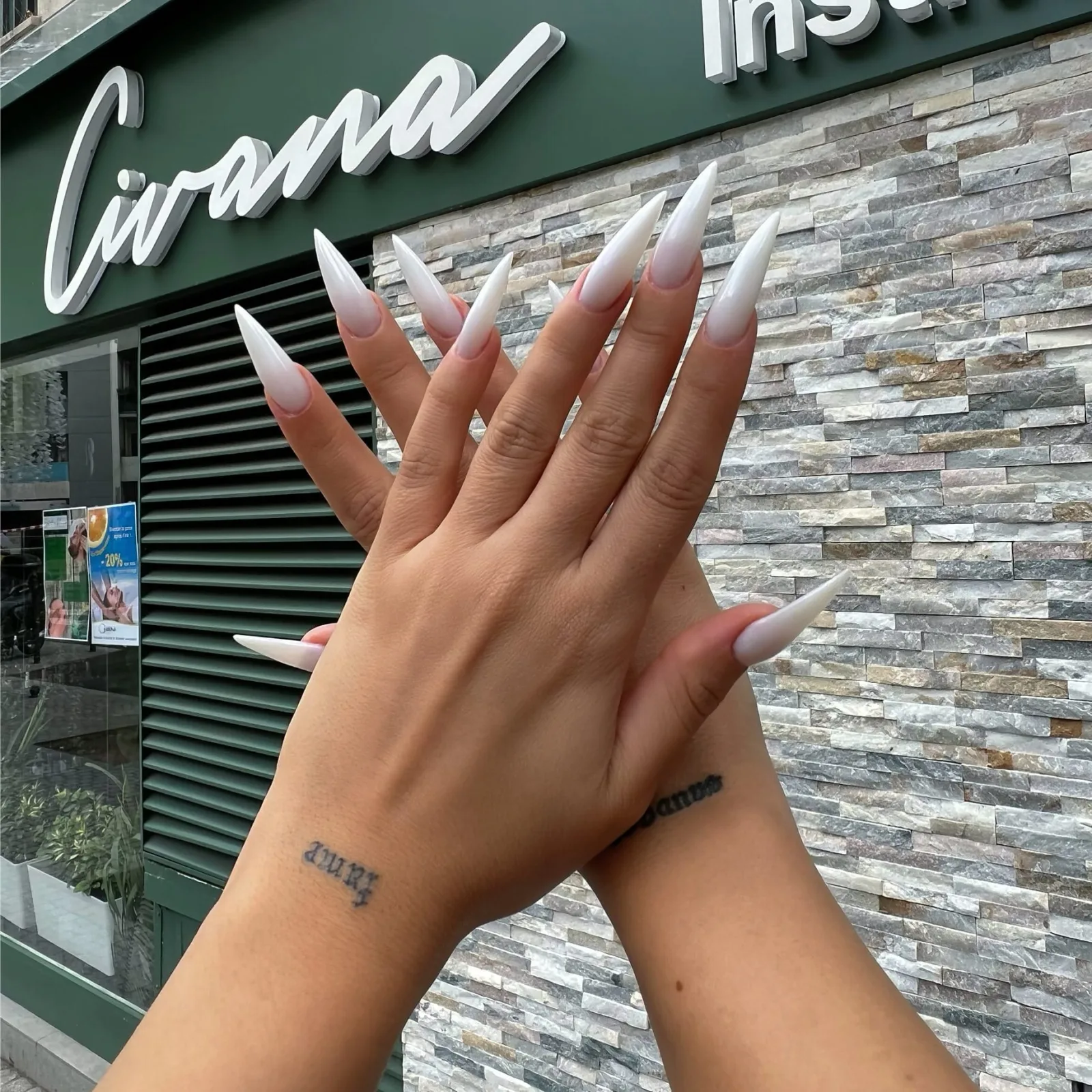 Civana - Onglerie Boulogne-Billancourt - Civana - Photo Galerie - OneBooking