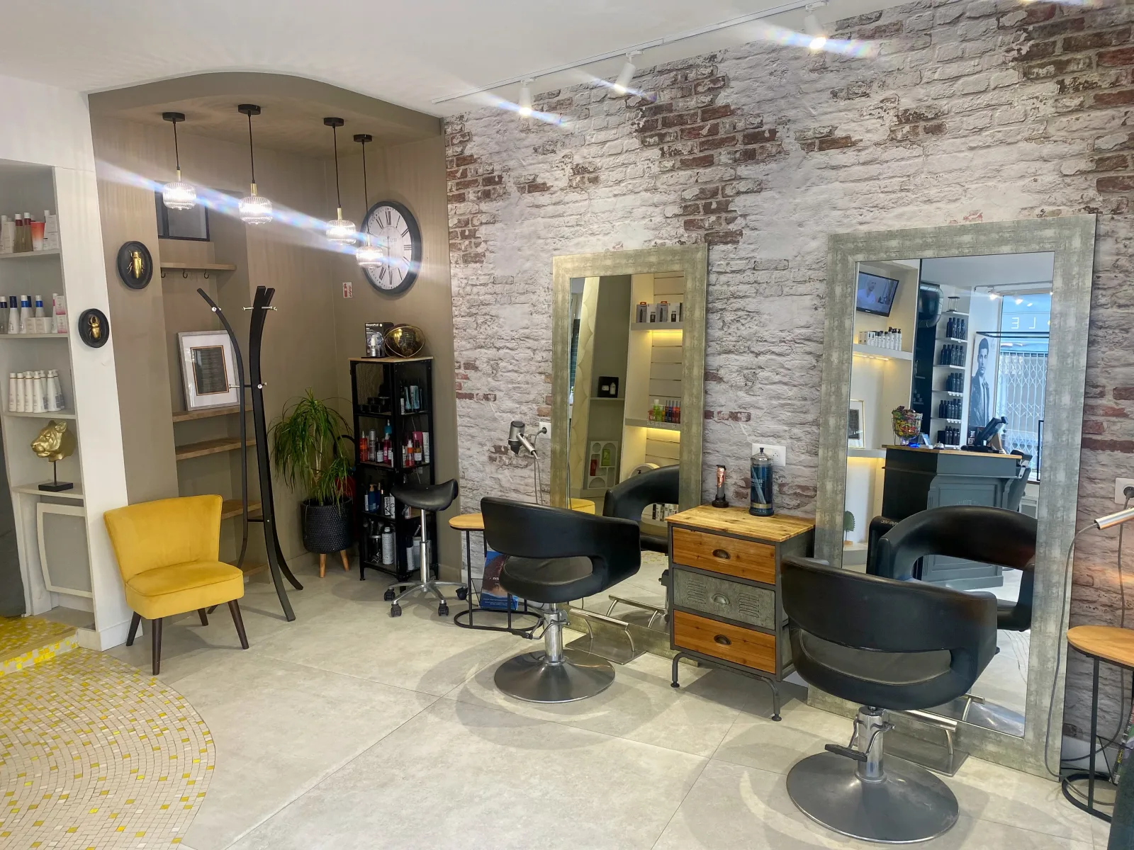 Coiffure Attitude - Coiffure Alençon - Coiffure Attitude - Photo Galerie - OneBooking