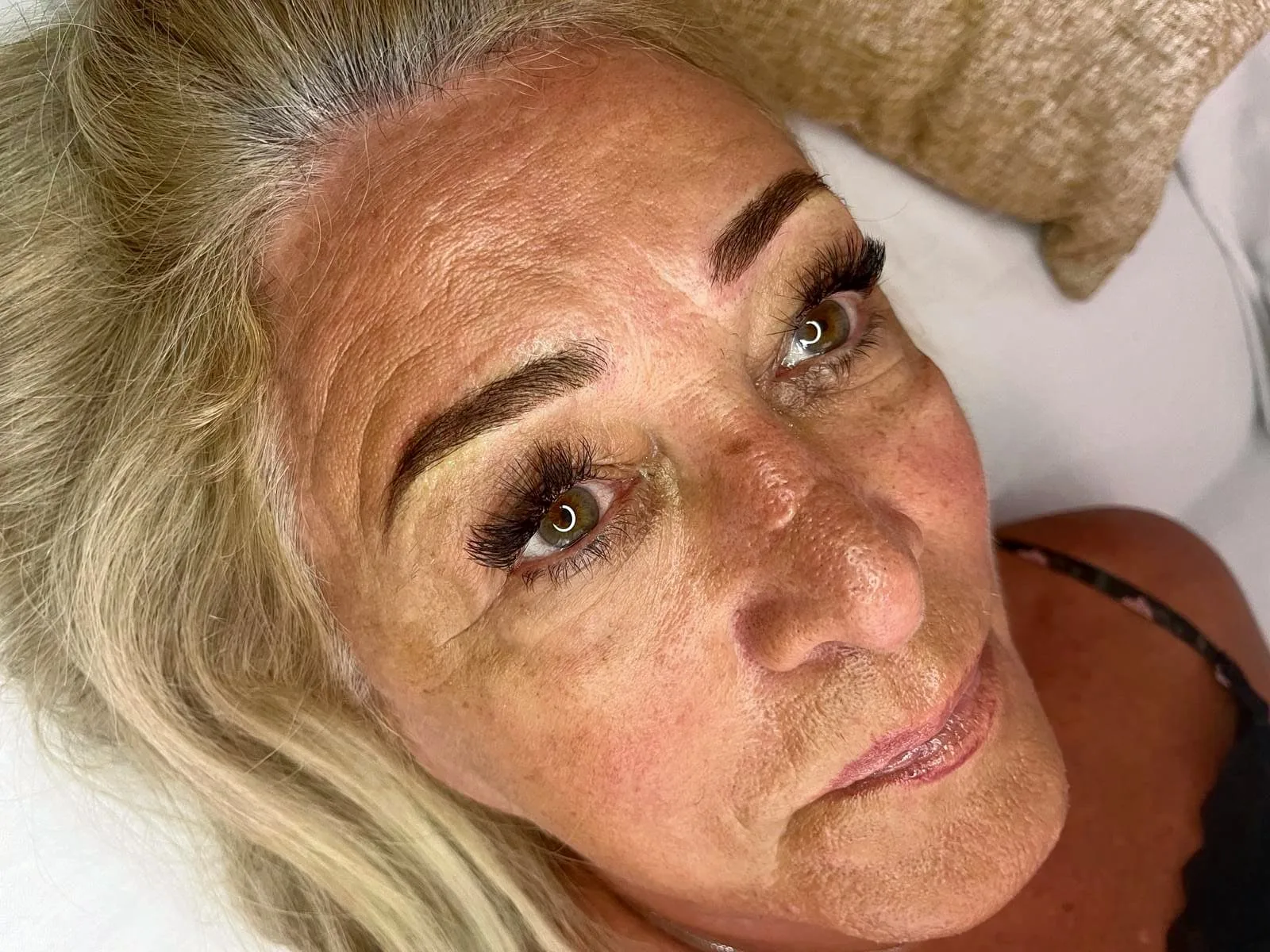 Maquillage permanent by Sabina - Sourcils & cils Vichy - Maquillage permanent by Sabina - Photo Galerie - OneBooking