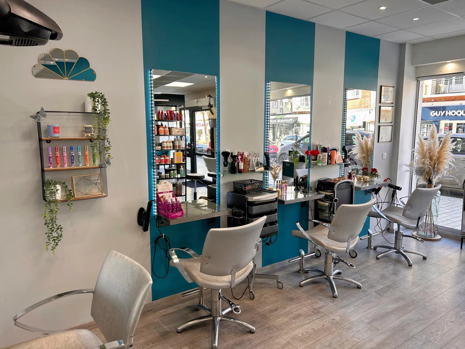Au salon d’Ysa - Coiffure Lisieux - Au salon d’Ysa - Photo Galerie - OneBooking