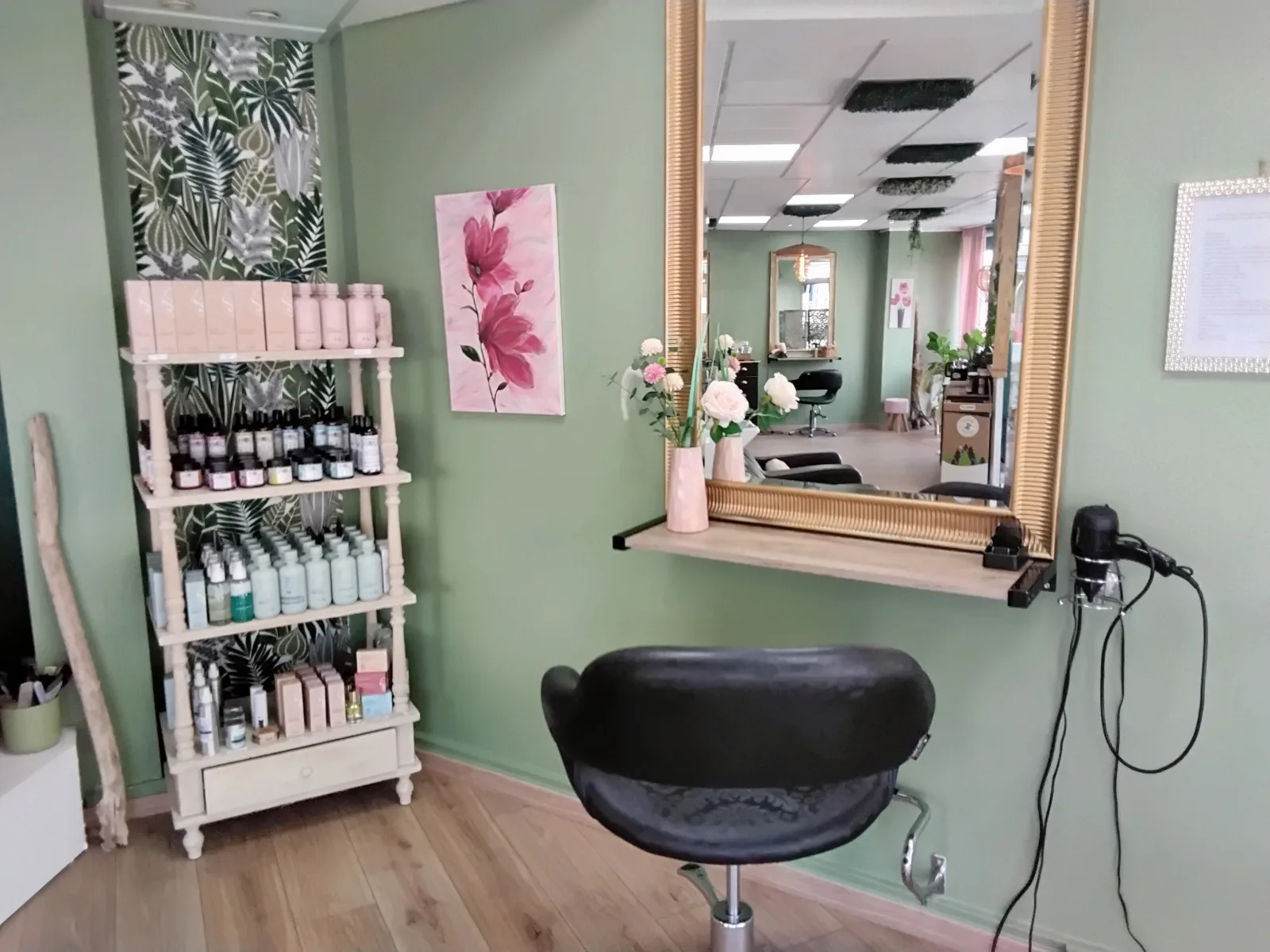 L’Hair Végétal - Coiffure Lisieux - L’Hair Végétal - Photo Galerie - OneBooking