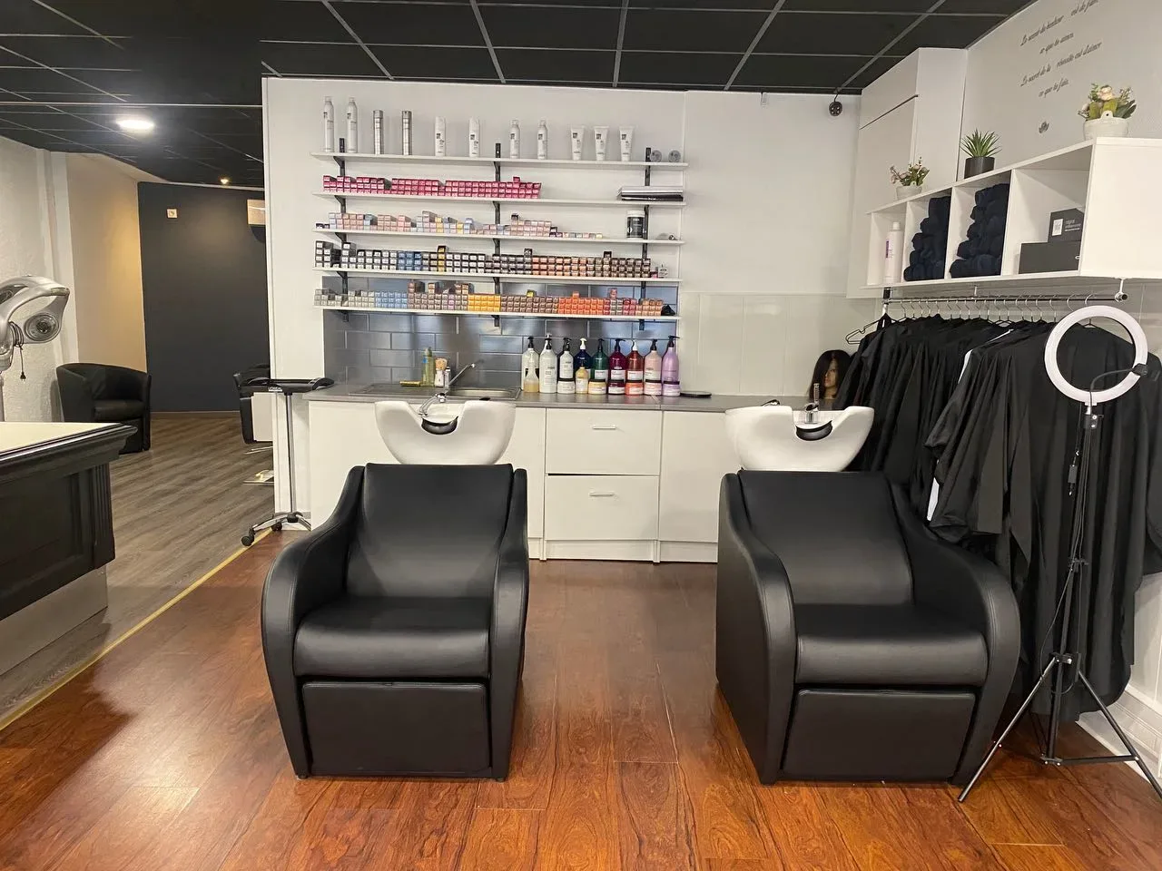 Alimé coiffure - Coiffure Villefranche-sur-Saône - Alimé coiffure - Photo Galerie - OneBooking