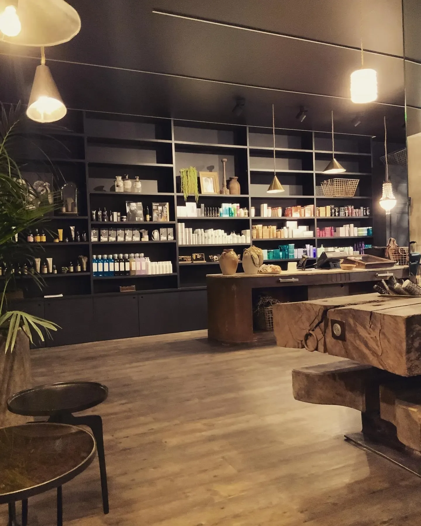 Inédit coiffure - Coiffure Villefranche-sur-Saône - Inédit coiffure - Photo Galerie - OneBooking