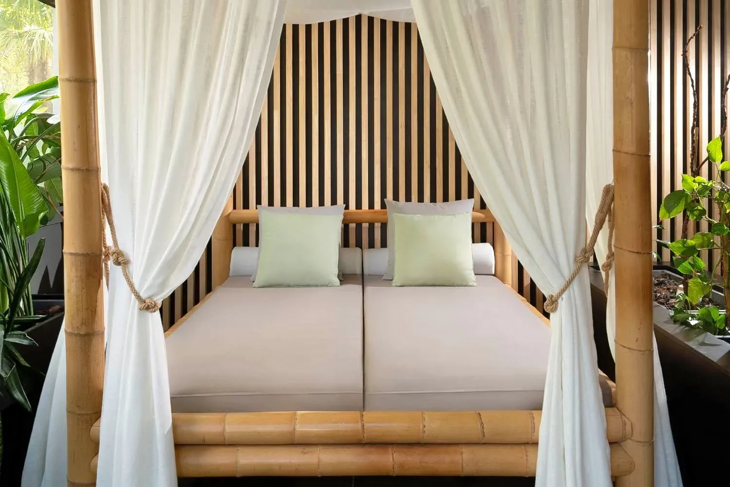 SPA Hôtel Central Park - Massage La Rochelle - SPA Hôtel Central Park - Photo Galerie - OneBooking