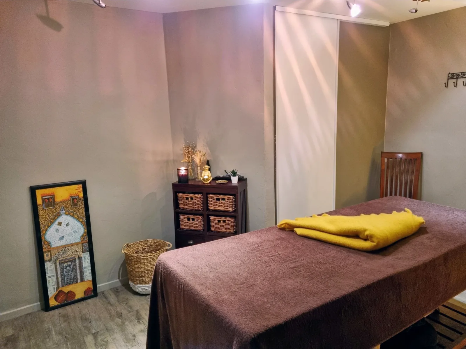 Institut Bain de Soi - Onglerie Pau - Institut Bain de Soi - Photo Galerie - OneBooking