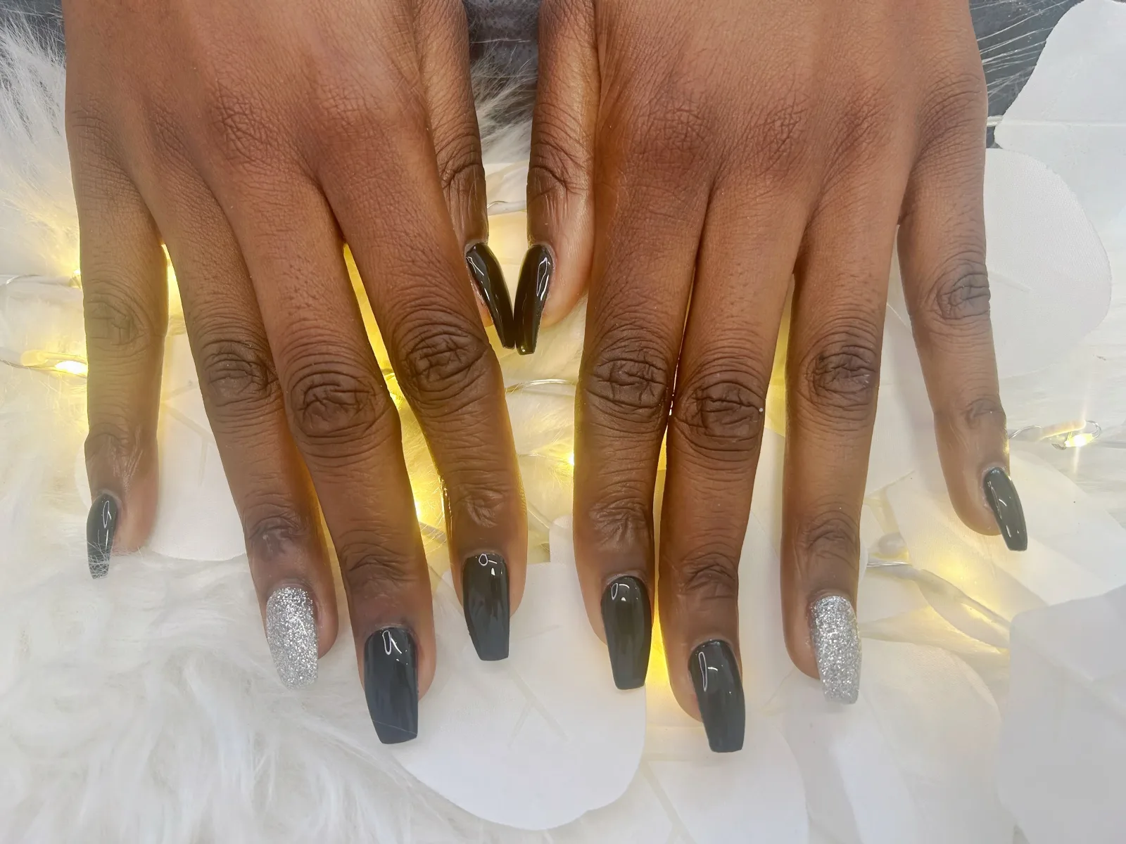 Glow up Nails & Beauty - Institut de beauté Melun - Glow up Nails & Beauty - Photo Galerie - OneBooking