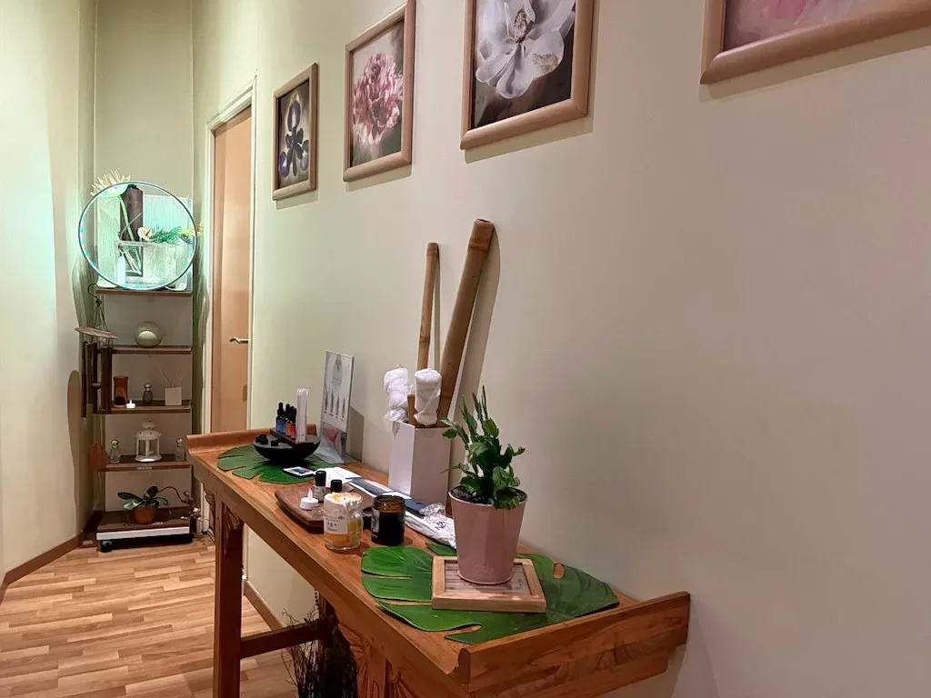 Institut Aromasphere - Onglerie Vichy - Institut Aromasphere - Photo Galerie - OneBooking