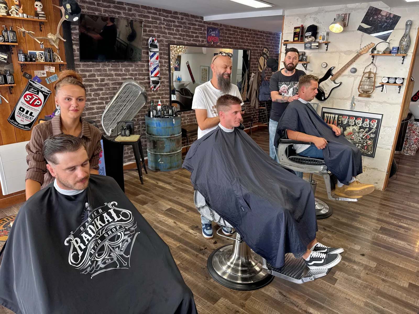 Radikal Hair Shop - Coiffure La Rochelle - Radikal Hair Shop - Photo Galerie - OneBooking