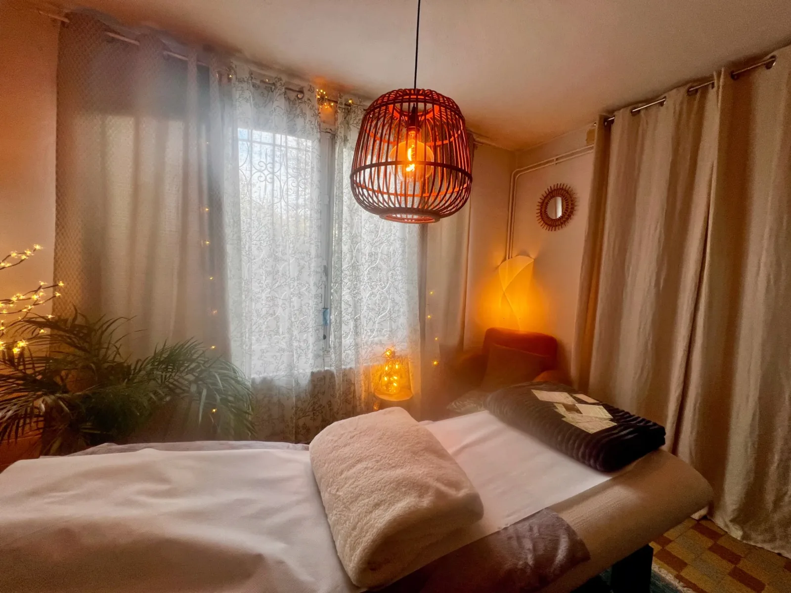 Dermotop By Caroline - Soins Esthétique & Énergétique - Massage La Seyne-sur-Mer - Dermotop By Caroline - Soins Esthétique & Énergétique - Photo Galerie - OneBooking