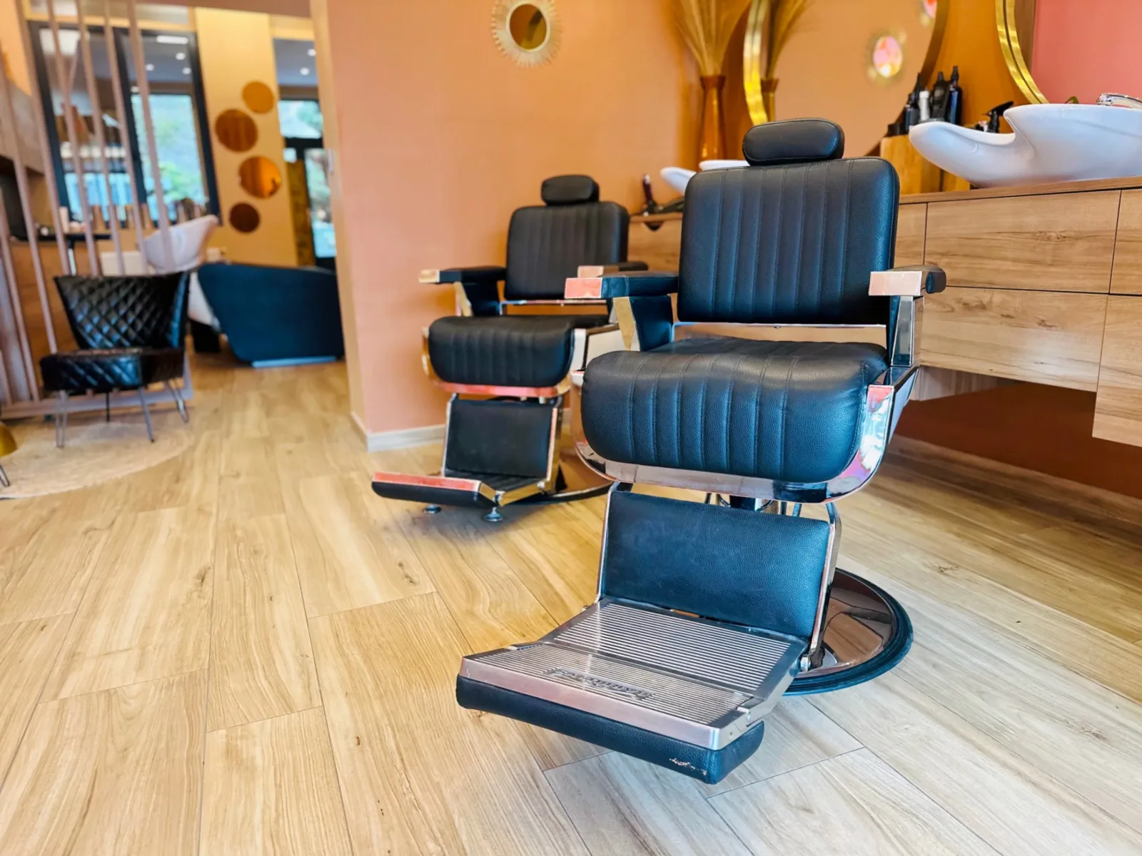 M créations (Chris coiffure) - Coiffure Valenciennes - M créations (Chris coiffure) - Photo Galerie - OneBooking