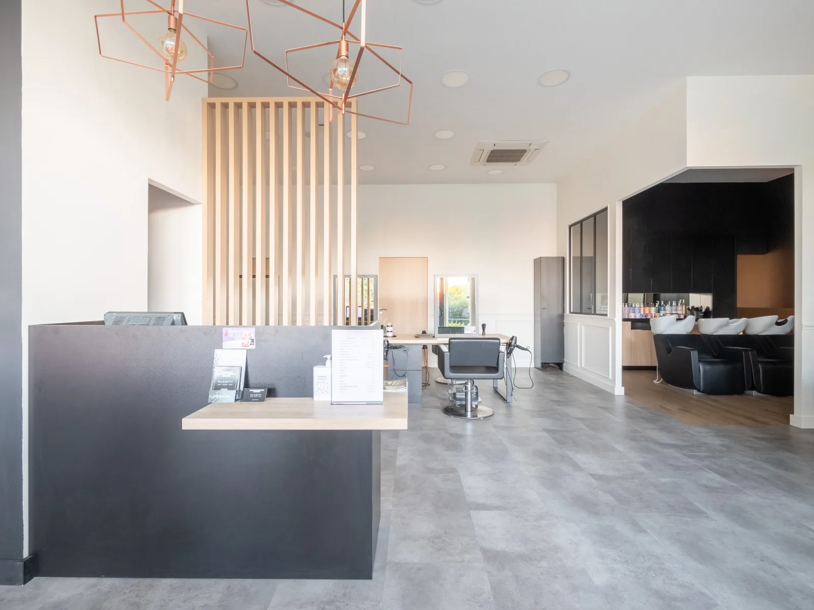 Jean Marc Joubert - Lagord - Coiffure Lagord - Jean Marc Joubert - Lagord - Photo Galerie - OneBooking
