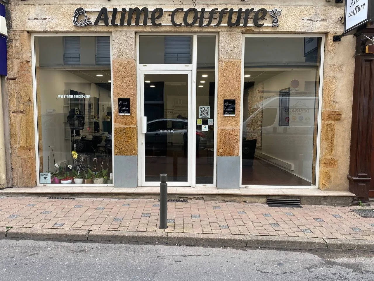 Alimé coiffure - Coiffure Villefranche-sur-Saône - Alimé coiffure - Photo Galerie - OneBooking