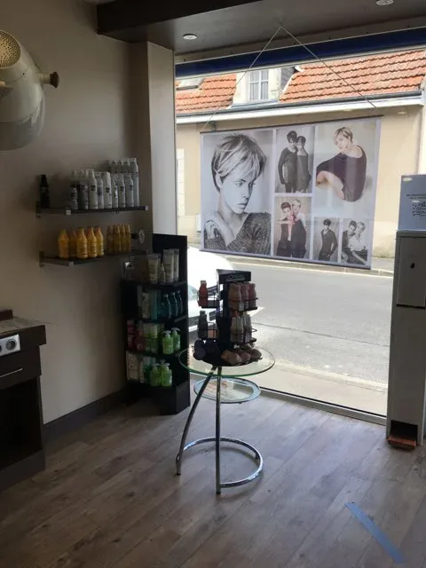 Salon ligne actuelle - Coiffure Châtellerault - Salon ligne actuelle - Photo Galerie - OneBooking