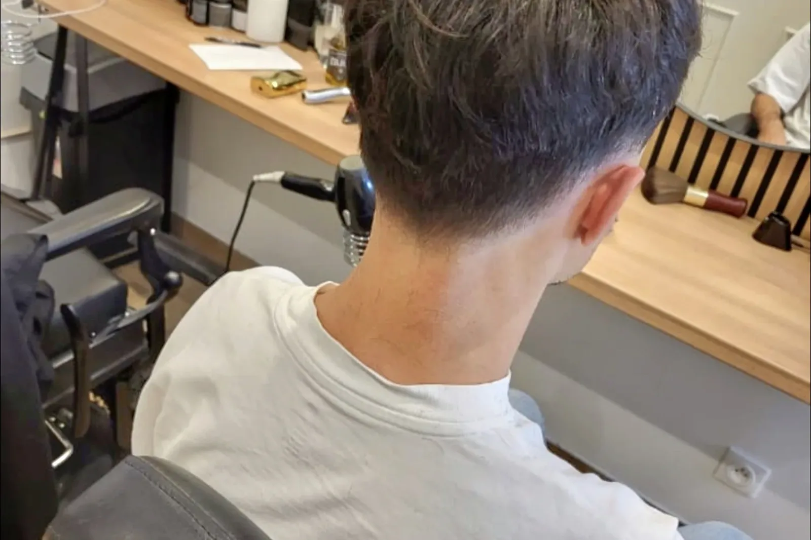 Le charisme coiffeur/barbier - Coiffure Strasbourg - Le charisme coiffeur/barbier - Photo Galerie - OneBooking