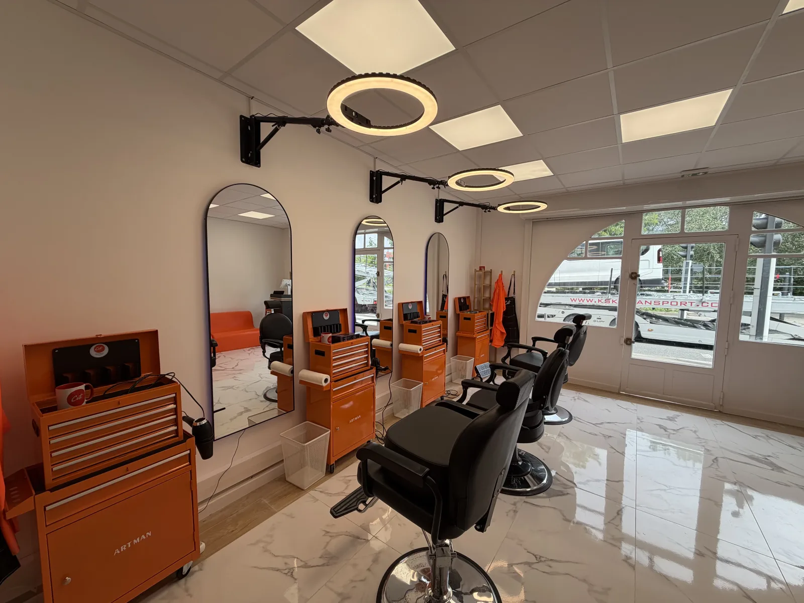 Cut Salon - Coiffure Meudon - Cut Salon - Photo Galerie - OneBooking
